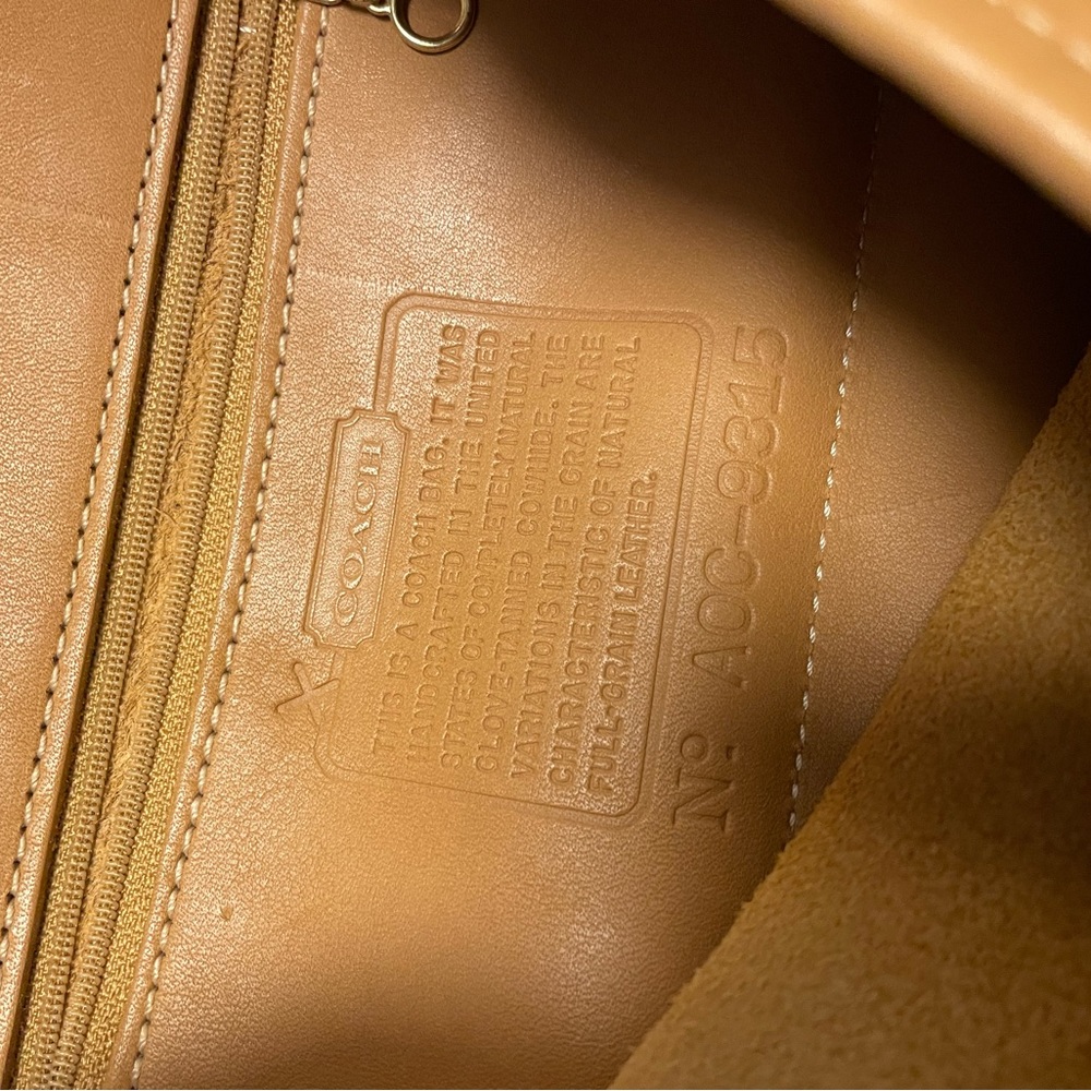 Coach Rare {Vintage} Natural Tan Saddle Leather Backpack - Picture 6 of 11